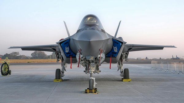 Eau coiffante pour homme : le soin léger et moderne à adopter